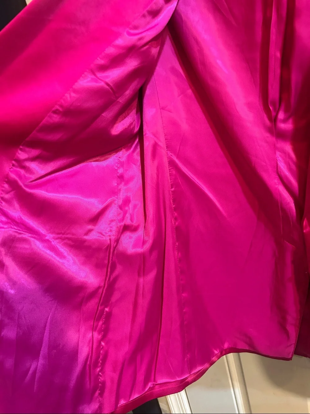 House of Harlow 1960 Fuchsia Satin Blazer